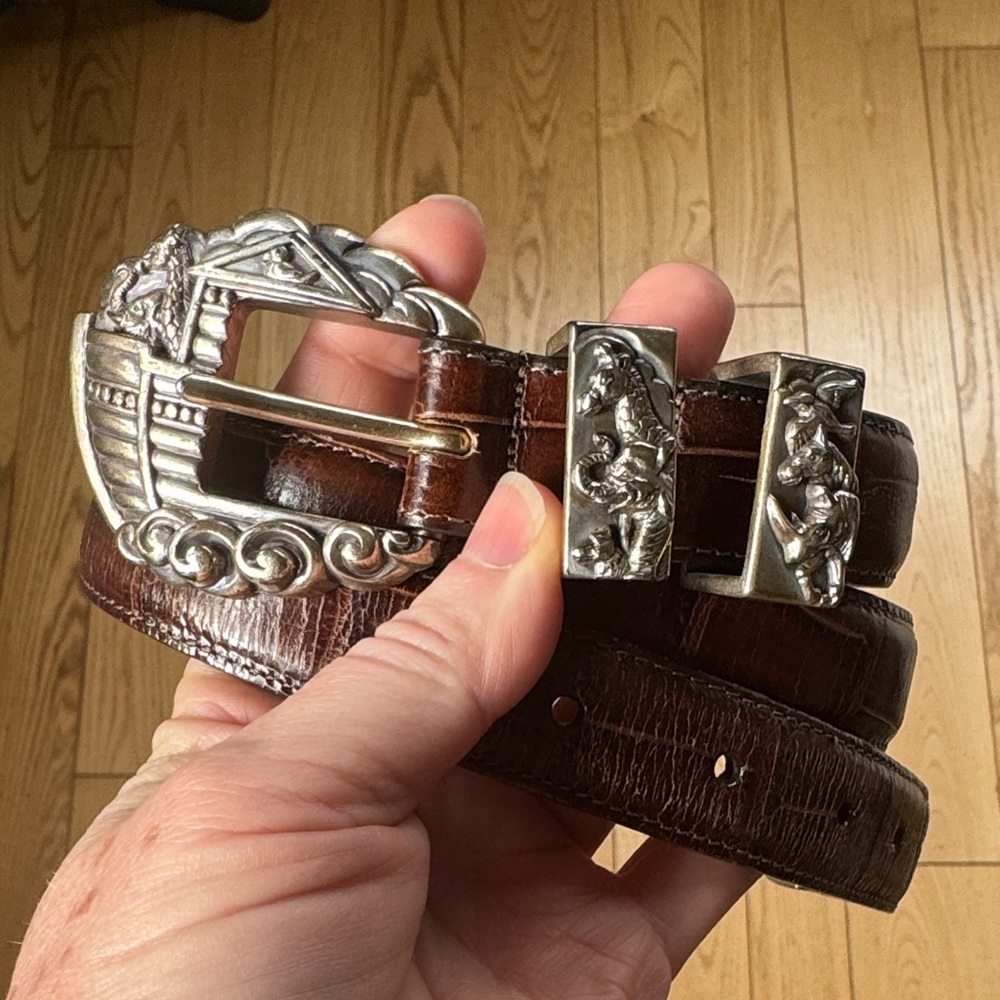 Brighton Museum collection vintage 1995 Noah’s Ark leather belt Large